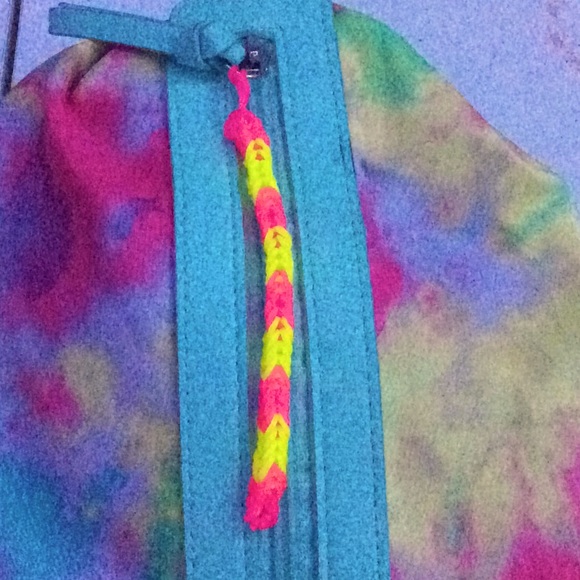 Polyband keychain - Picture 2 of 2